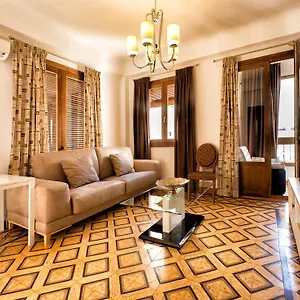 https://monteftur-apartahotel.es-andalucia.com