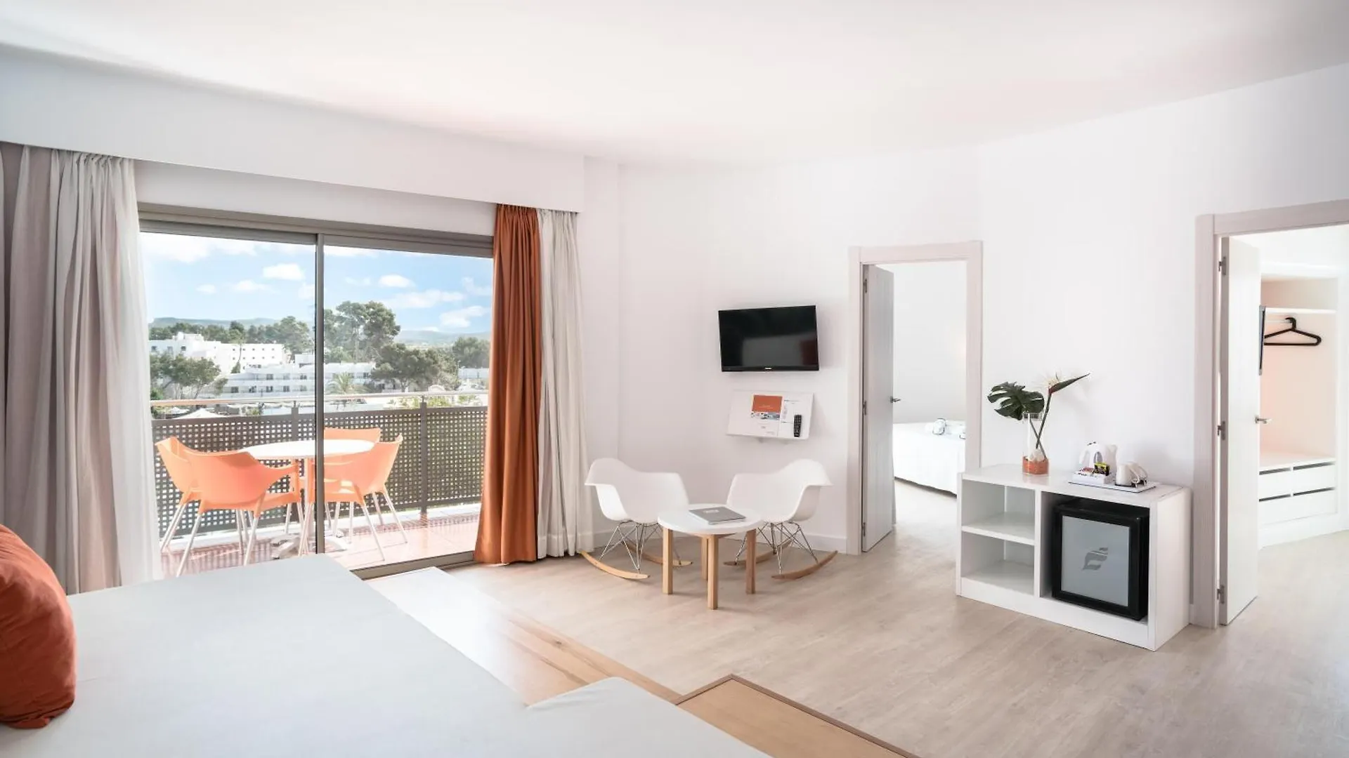 Thb Ocean Beach - Adults Only Sant Antoni de Portmany 4*,  Spagna